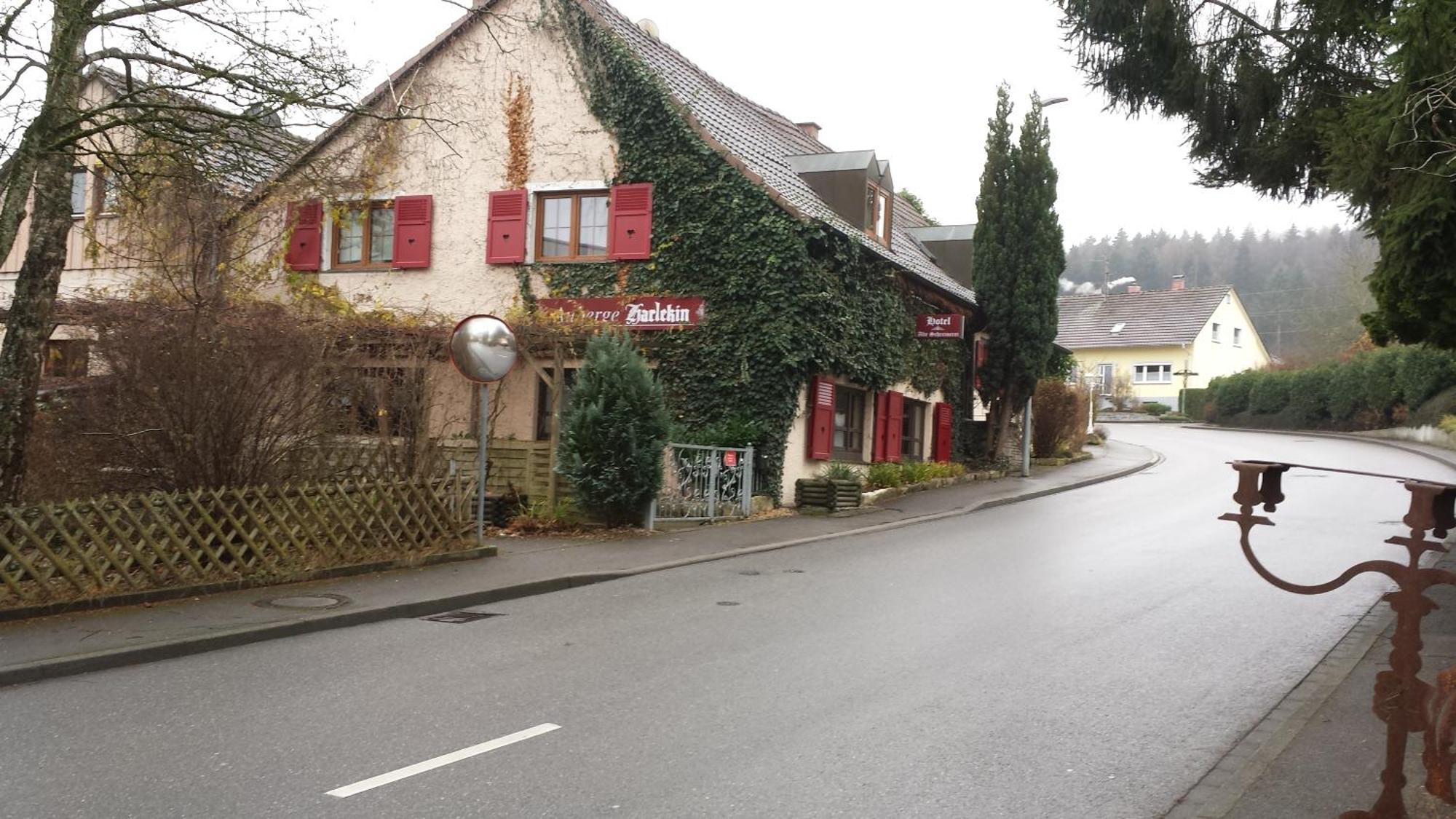 Alte Schreinerei-Auberge Harlekin Randegg Quarto foto
